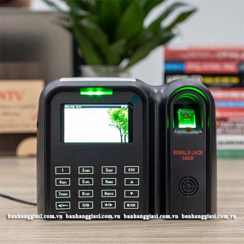 Máy Chấm Công Vân Tay & Thẻ Ronald Jack 6868 – Kết Nối Wi-Fi, Đa Năng, Dễ Dùng